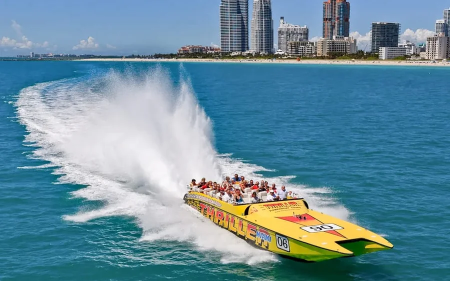 A speedboat crossing Biscayne Bay
